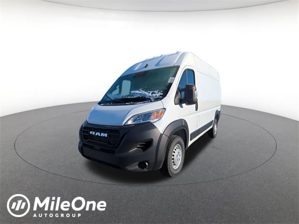 New 2025 Ram ProMaster 1500 Base Cargo Van