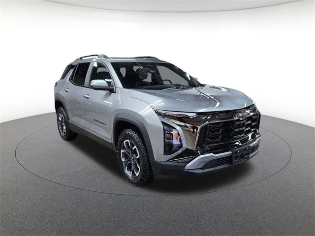 2025 Chevrolet Equinox ACTIV photo 3