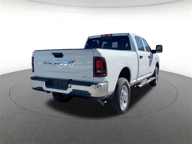 2026 Ram 3500 Tradesman photo 4