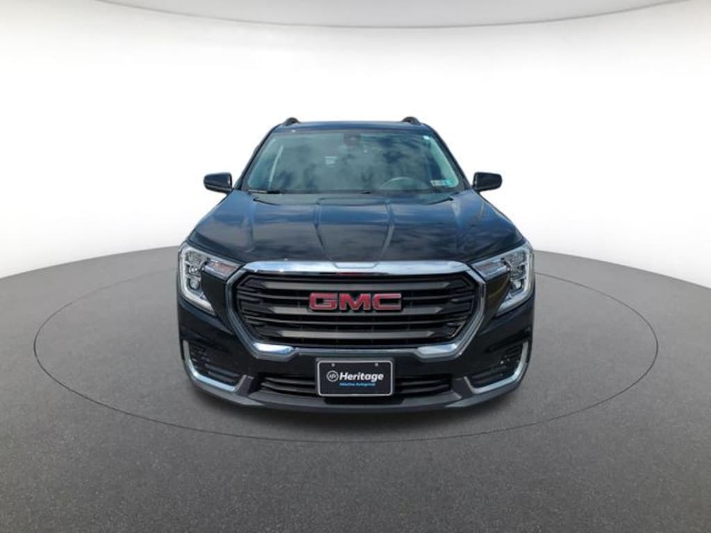 Used 2022 GMC Terrain SLE SUV