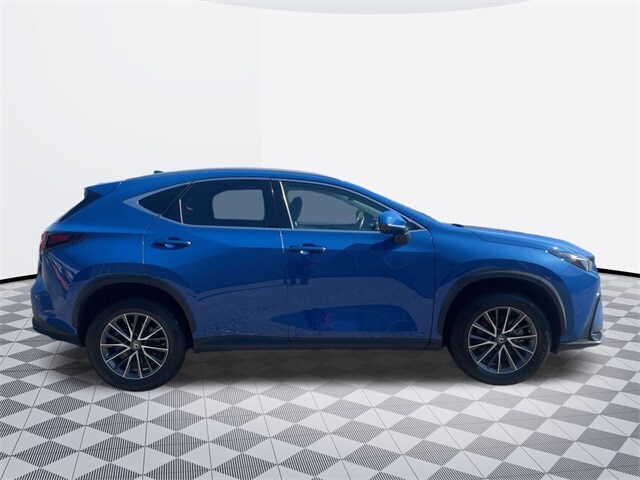 2022 Lexus NX 350 Premium photo 2