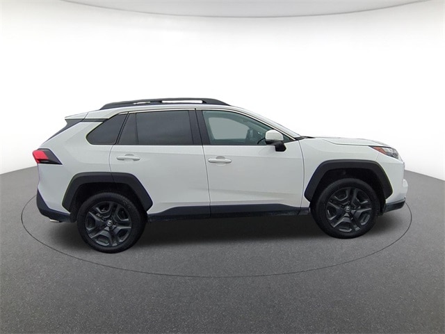 2024 Toyota RAV4 Adventure photo 4