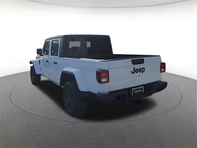 2025 Jeep Gladiator Sport photo 3