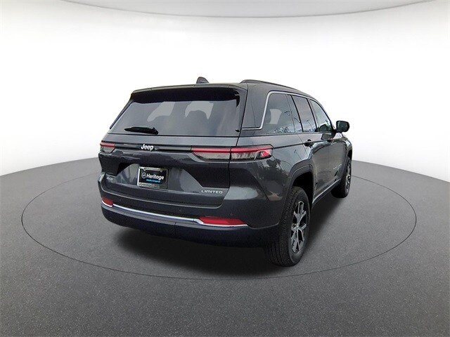 2025 Jeep Grand Cherokee Limited photo 4