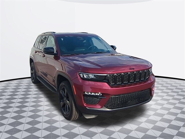 2024 Jeep Grand Cherokee Limited photo 2