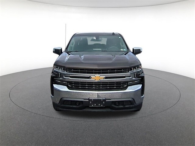 2022 Chevrolet Silverado 1500 LT photo 2