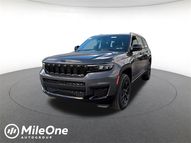 2025 Jeep Grand Cherokee L Altitude's photo