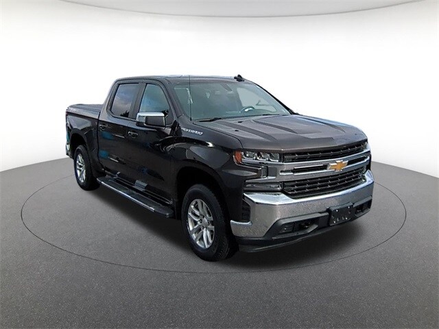 2022 Chevrolet Silverado 1500 LT photo 3