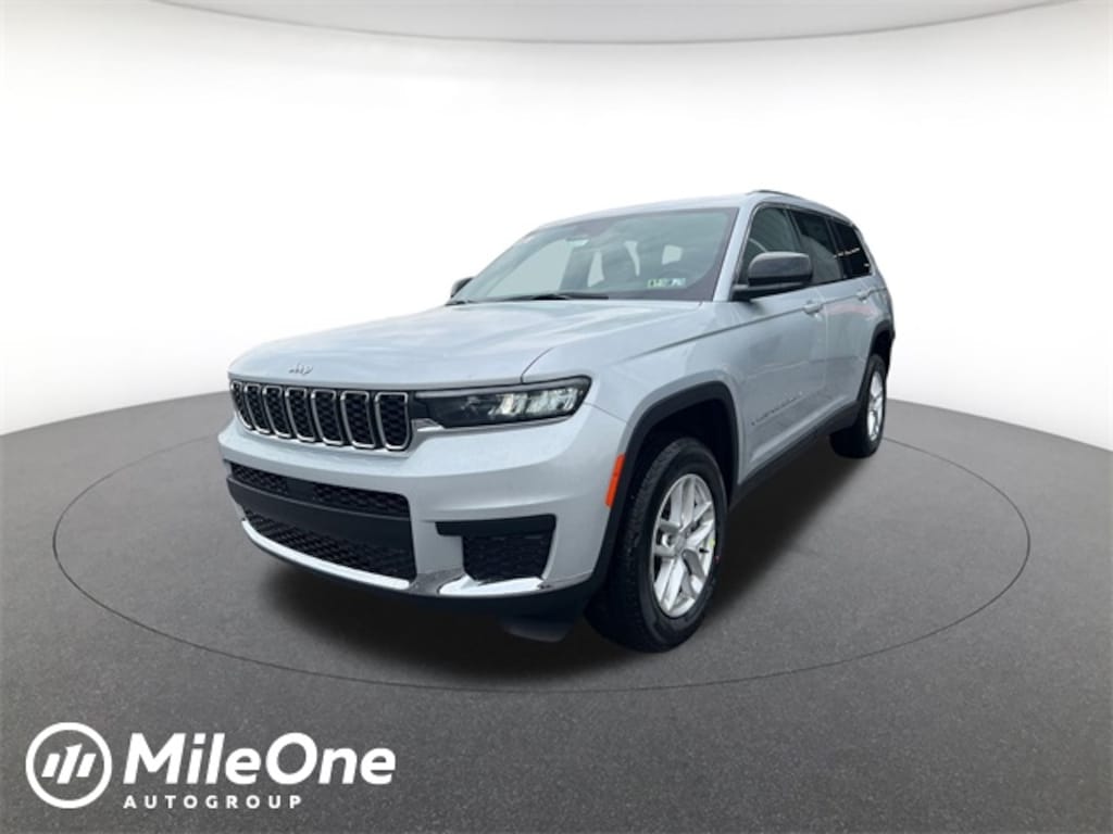 New 2025 Jeep Grand Cherokee L Laredo Sport Utility