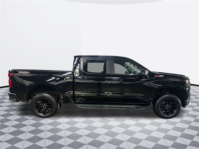 2021 Chevrolet Silverado 1500 LT Trail Boss photo 2
