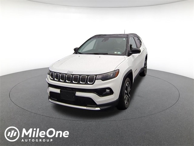 2022 Jeep Compass Limited's photo