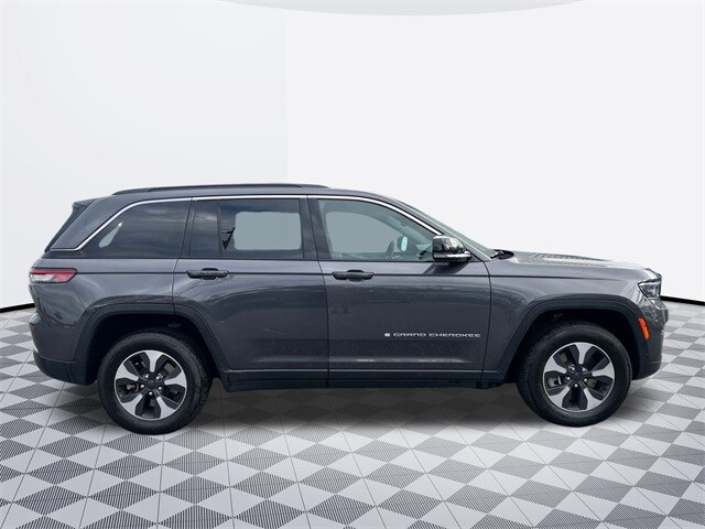 2024 Jeep Grand Cherokee Limited 4xe photo 4