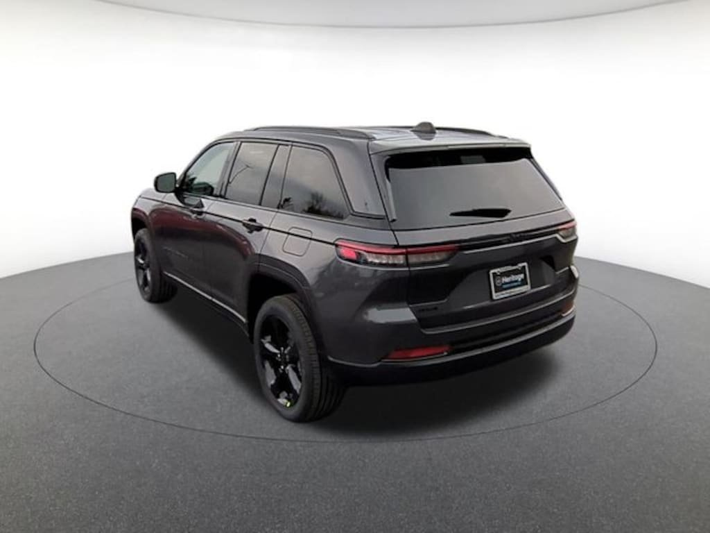 New 2025 Jeep Grand Cherokee ALTITUDE X 4X4 Sport Utility