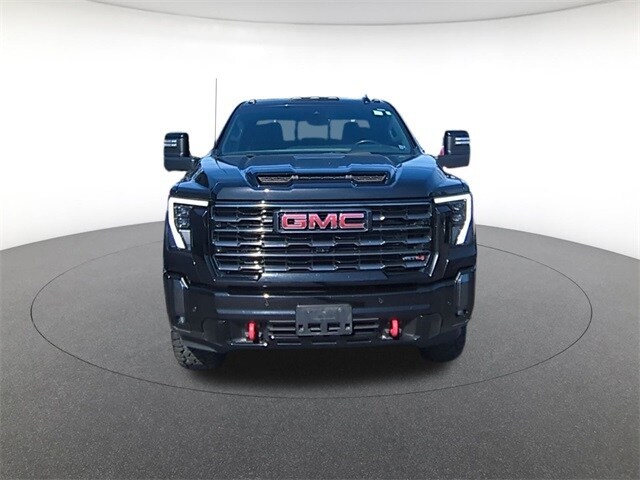 2024 Gmc Sierra HD AT4 photo 2