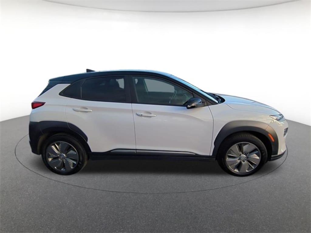 Used 2021 Hyundai Kona Electric SEL SUV