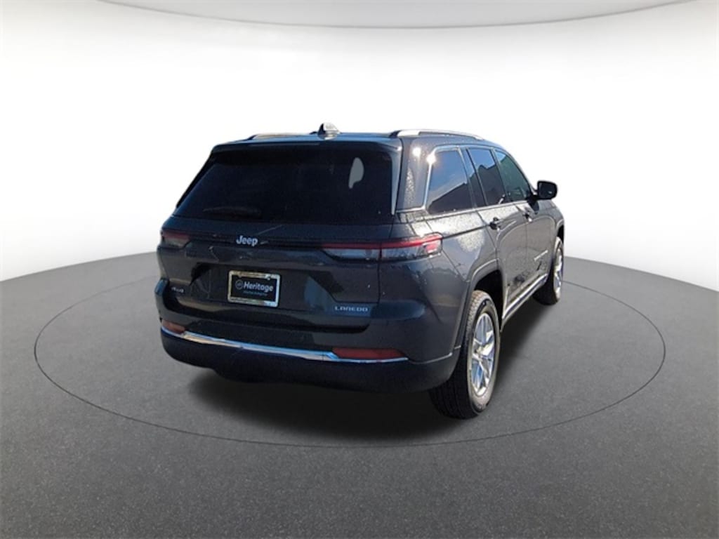 New 2025 Jeep Grand Cherokee Laredo Sport Utility