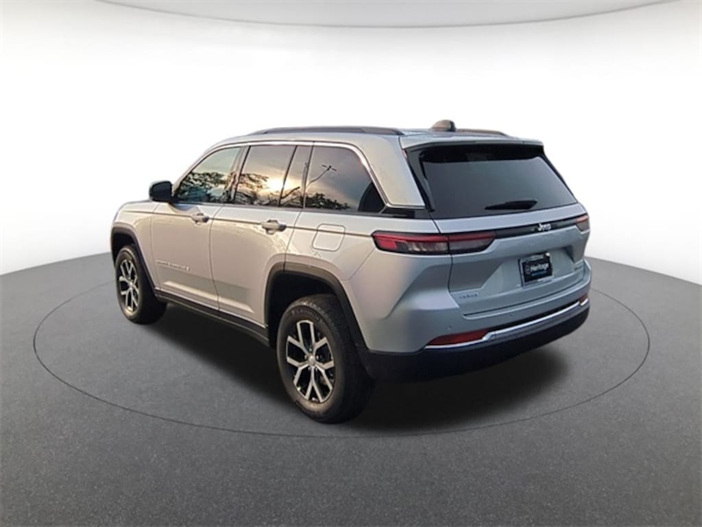 New 2025 Jeep Grand Cherokee Limited Sport Utility