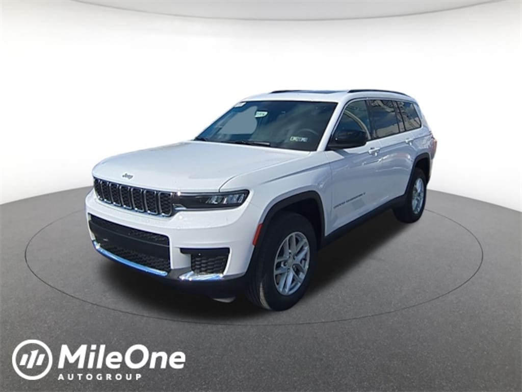 New 2025 Jeep Grand Cherokee L Laredo Sport Utility