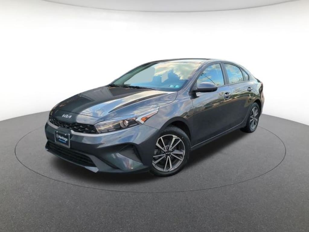 Used 2024 Kia Forte LXS Sedan