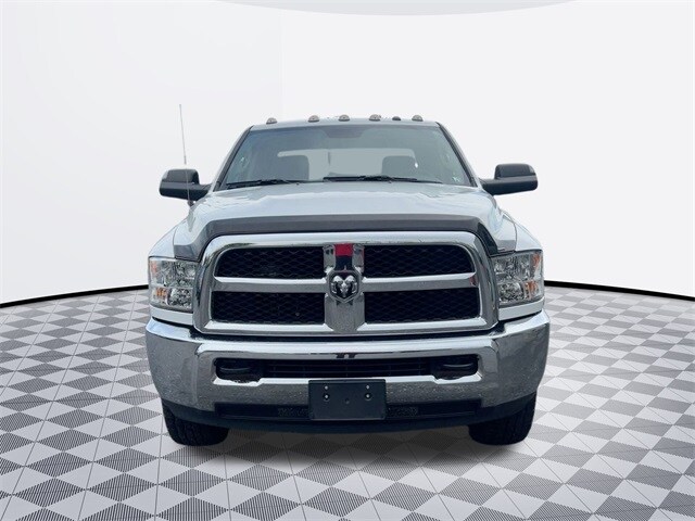 2018 Ram 2500 Tradesman photo 2