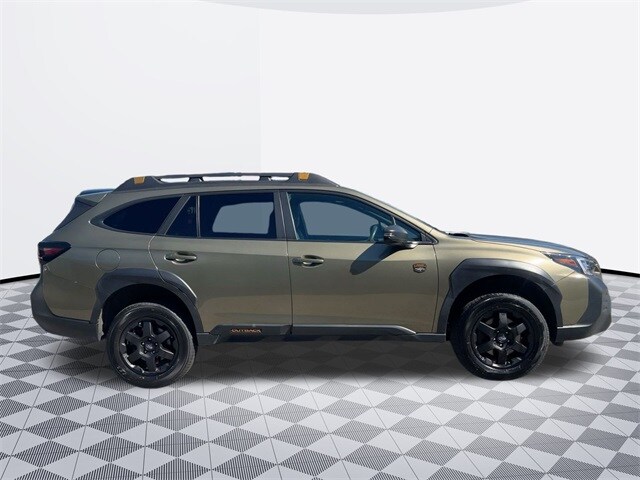 2023 Subaru Outback Wilderness photo 2