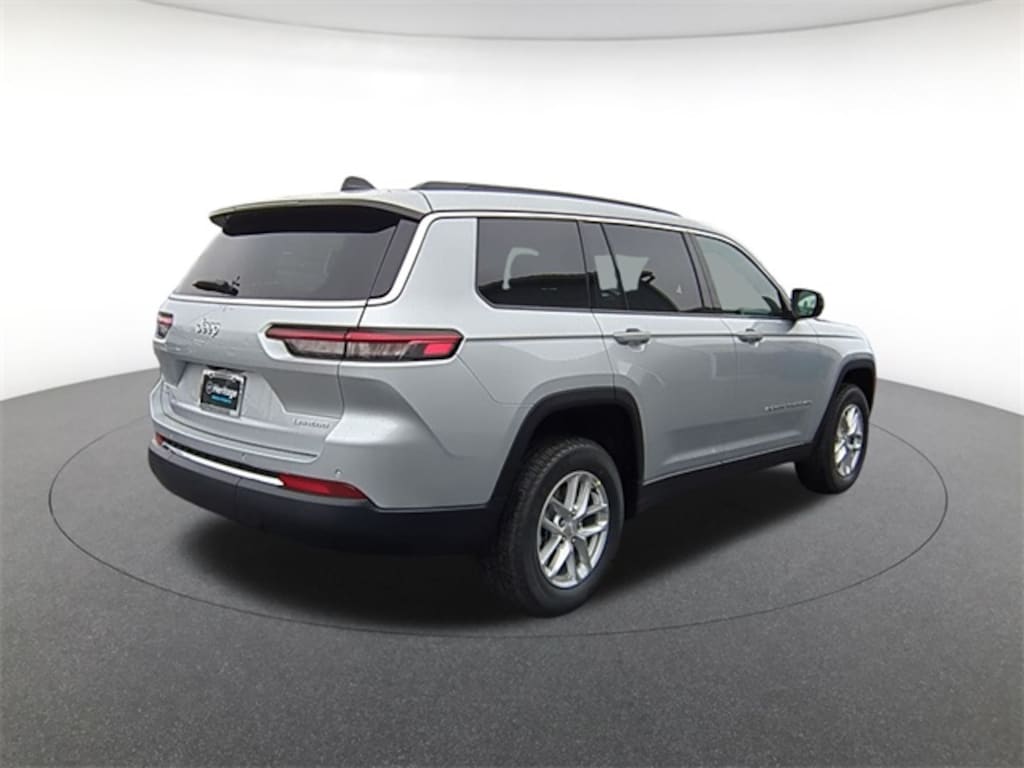 New 2025 Jeep Grand Cherokee L Laredo Sport Utility