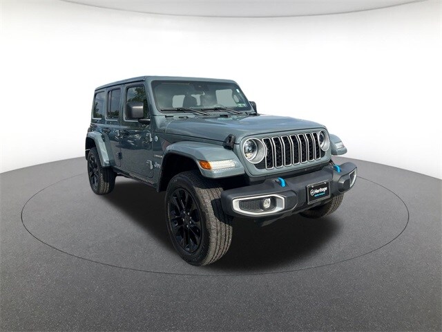 2024 Jeep Wrangler Sahara 4xe photo 3