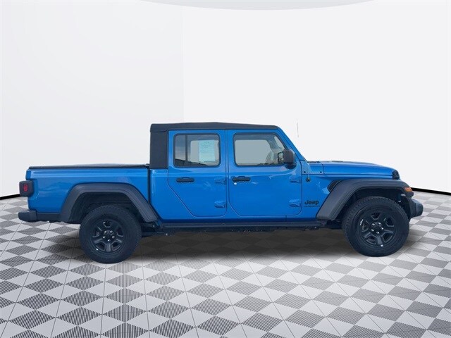 2021 Jeep Gladiator Sport photo 4