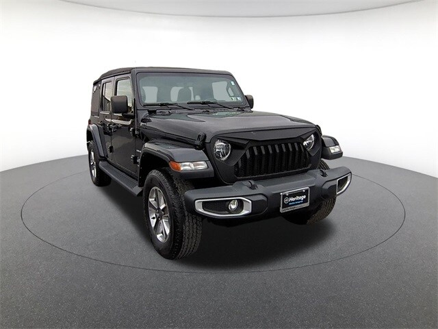 2022 Jeep Wrangler Unlimited Sahara photo 3