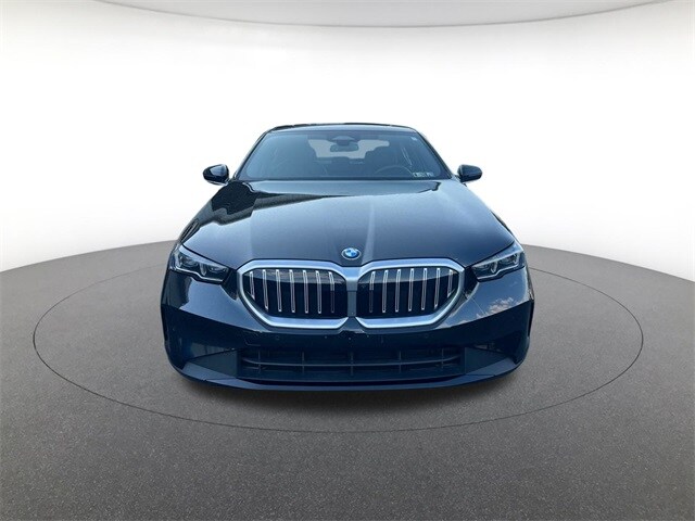 2025 Bmw 540i xDrive photo 2