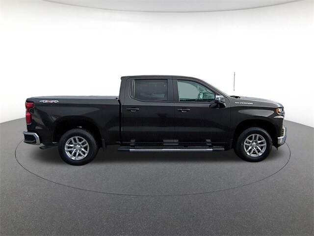 2022 Chevrolet Silverado 1500 LT photo 4