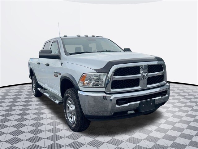 2018 Ram 2500 Tradesman photo 3