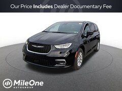 2026 Chrysler Pacifica Select Passenger Van
