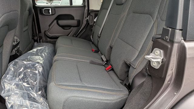 2025 Jeep Wrangler 4-Door Sport S - Photo 10
