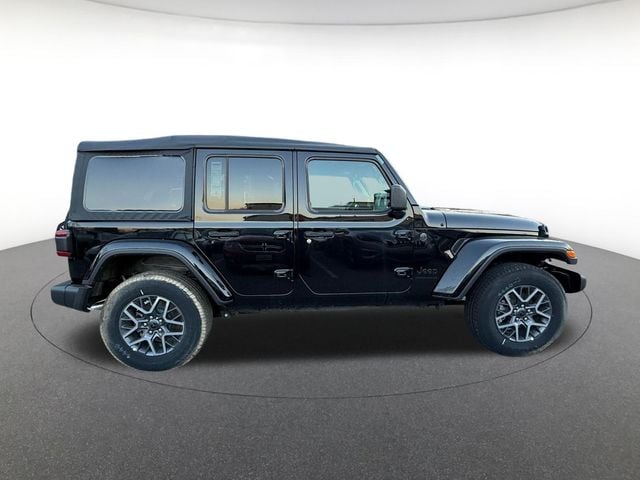 2025 Jeep Wrangler 4-Door Sahara - Photo 5