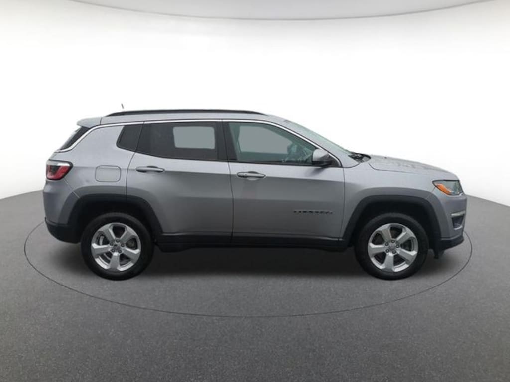 Used 2017 Jeep New Compass Latitude SUV