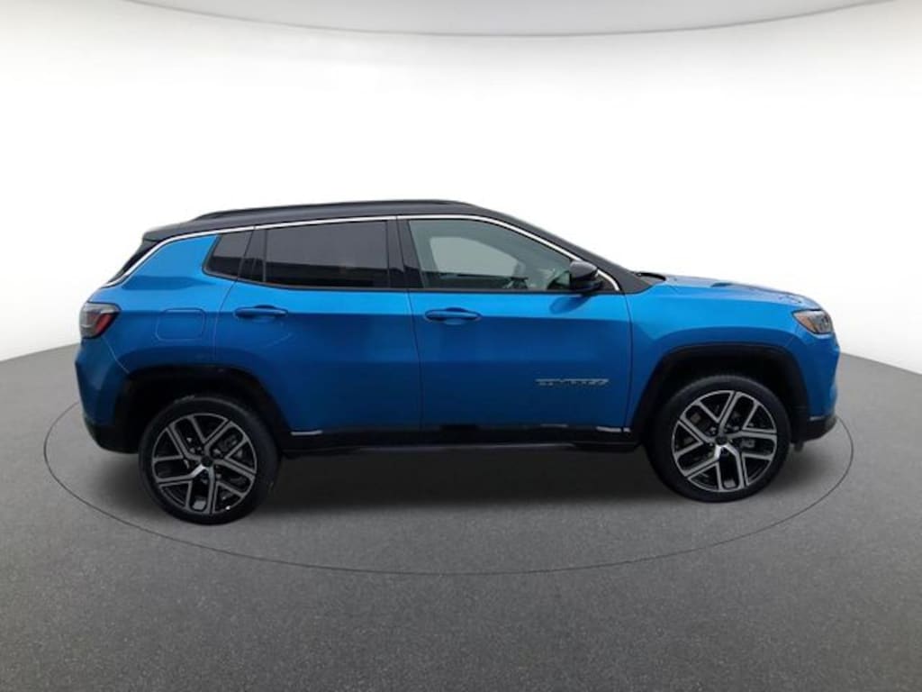 Used 2025 Jeep Compass Limited SUV