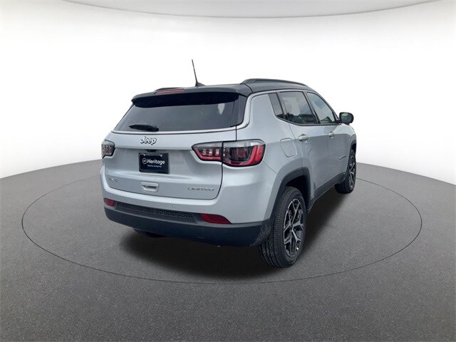 2026 Jeep Compass Limited photo 3
