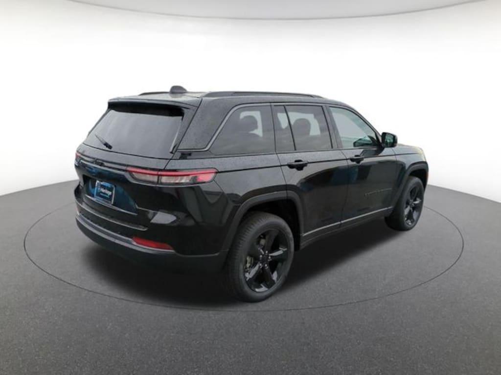 New 2026 Jeep Grand Cherokee Limited Sport Utility