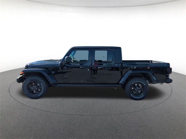 2025 Jeep Gladiator Sport photo 2