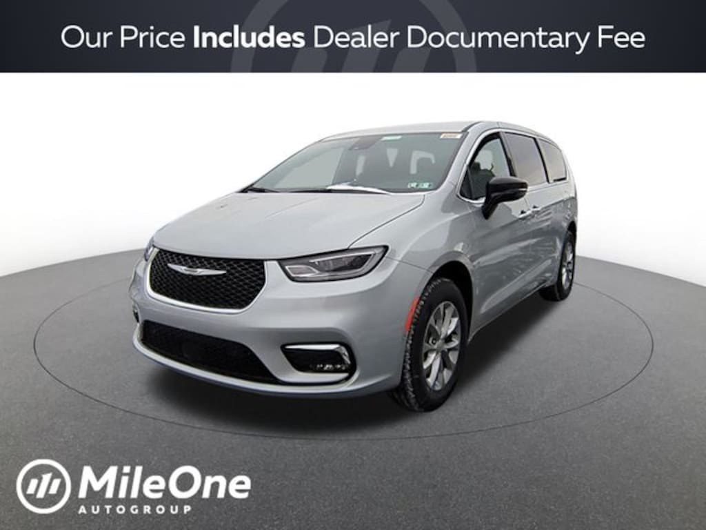 New 2026 Chrysler Pacifica Select Passenger Van