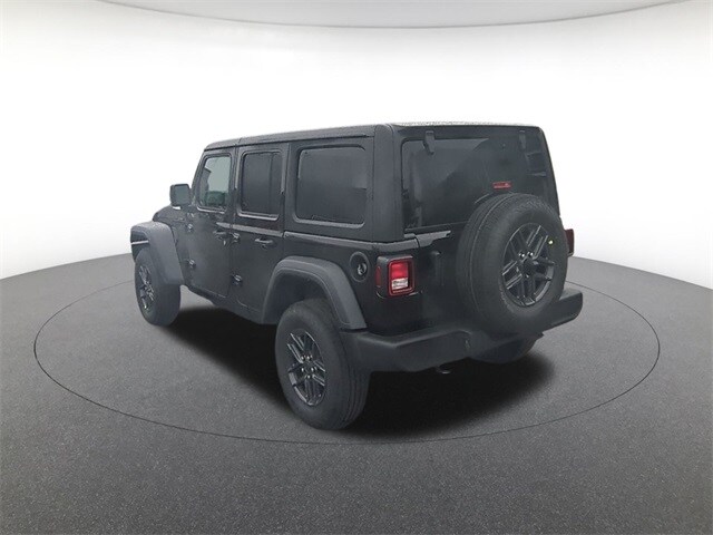 2025 Jeep Wrangler Sport photo 3