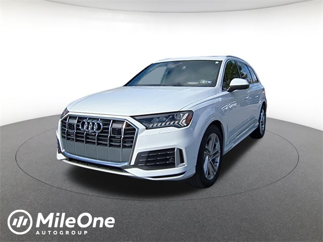 2021 Audi Q7 Prestige's photo