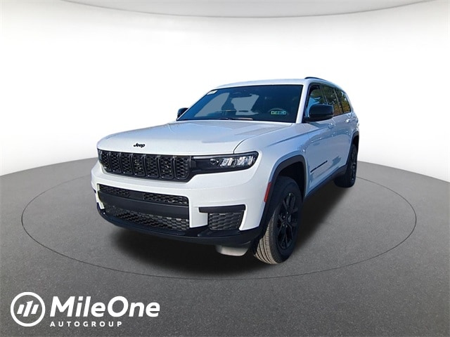 2025 Jeep Grand Cherokee L Altitude's photo