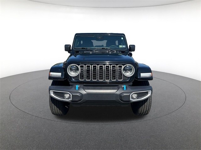 2024 Jeep Wrangler Sahara 4xe photo 2