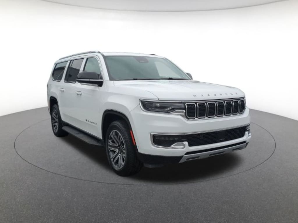 Used 2025 Jeep Wagoneer L Series II SUV