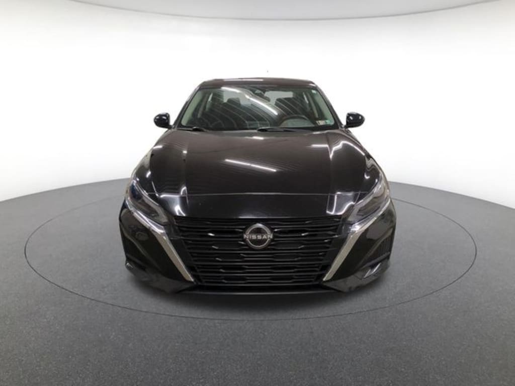 Used 2023 Nissan Altima 2.5 SV Sedan