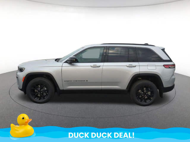 New 2026 Jeep Grand Cherokee LAREDO ALTITUDE 4X4 Sport Utility