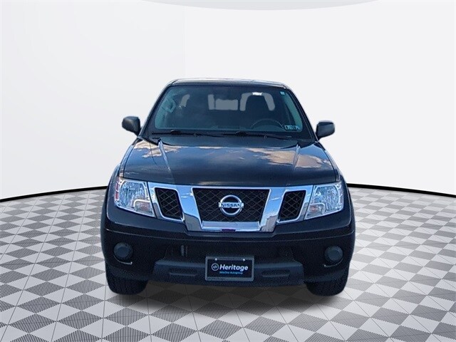 2020 Nissan Frontier SV photo 2