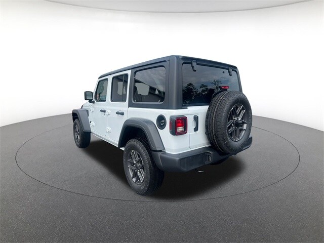 2025 Jeep Wrangler Sport photo 3